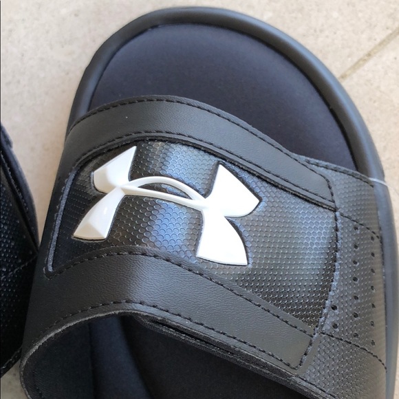 Under Armour Men’s Slide Sandals, size 10 - Picture 4 of 8